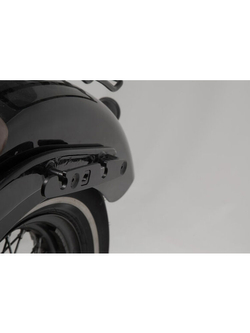 Stelaż boczny SLH SW-MOTECH Harley-Davidson Softail Slim 1690 (FLS/S) (12-17) [na prawą i lewą stronę]