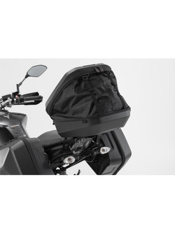 Zestaw: kufer centralny plastikowy Urban ABS + stelaż Street-Rack SW-MOTECH Yamaha MT-09 (20-23)[pojemność 16-29l]