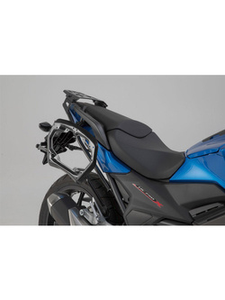 Zestaw: kufry boczne 45/45/38 + kufer centralny TRAX ADV + stelaże SW-MOTECH Honda NC 750 S/ X (16-) [poj.: 2 x 45l + 38l] czarne