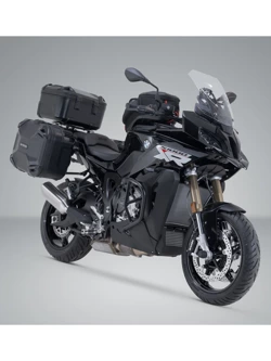 Zestaw: kufry boczne DUSC L + kufer centralny DUSC L + stelaże PRO + stelaż Adventure-Rack SW-Motech BMW S 1000 XR (19-) [poj.: 3 x 41l]