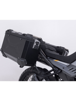 Zestaw: kufry boczne TRAX ADV + stelaże PRO SW-Motech Moto Guzzi Stelvio (23-) czarne [poj.: 2 x 45 L]