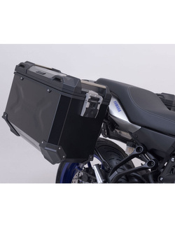 Zestaw: kufry boczne + stelaże EVO TRAX ADV SW-Motech Yamaha MT-07 Tracer (16-) [poj.: 2 x 45 L] czarne