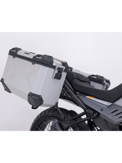 Zestaw: kufry boczne + stelaże PRO TRAX ADV SW-Motech Moto Guzzi Stelvio (23-) srebrne [poj.: 2 x 37 L]