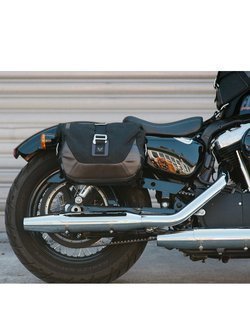 Zestaw: sakwy boczne LEGEND GEAR LC2 + stelaże Harley-Davidson Sportster Iron / Roadster/ Superlow 883 [04-20] [pojemność: 13,5 + 9,8 L]